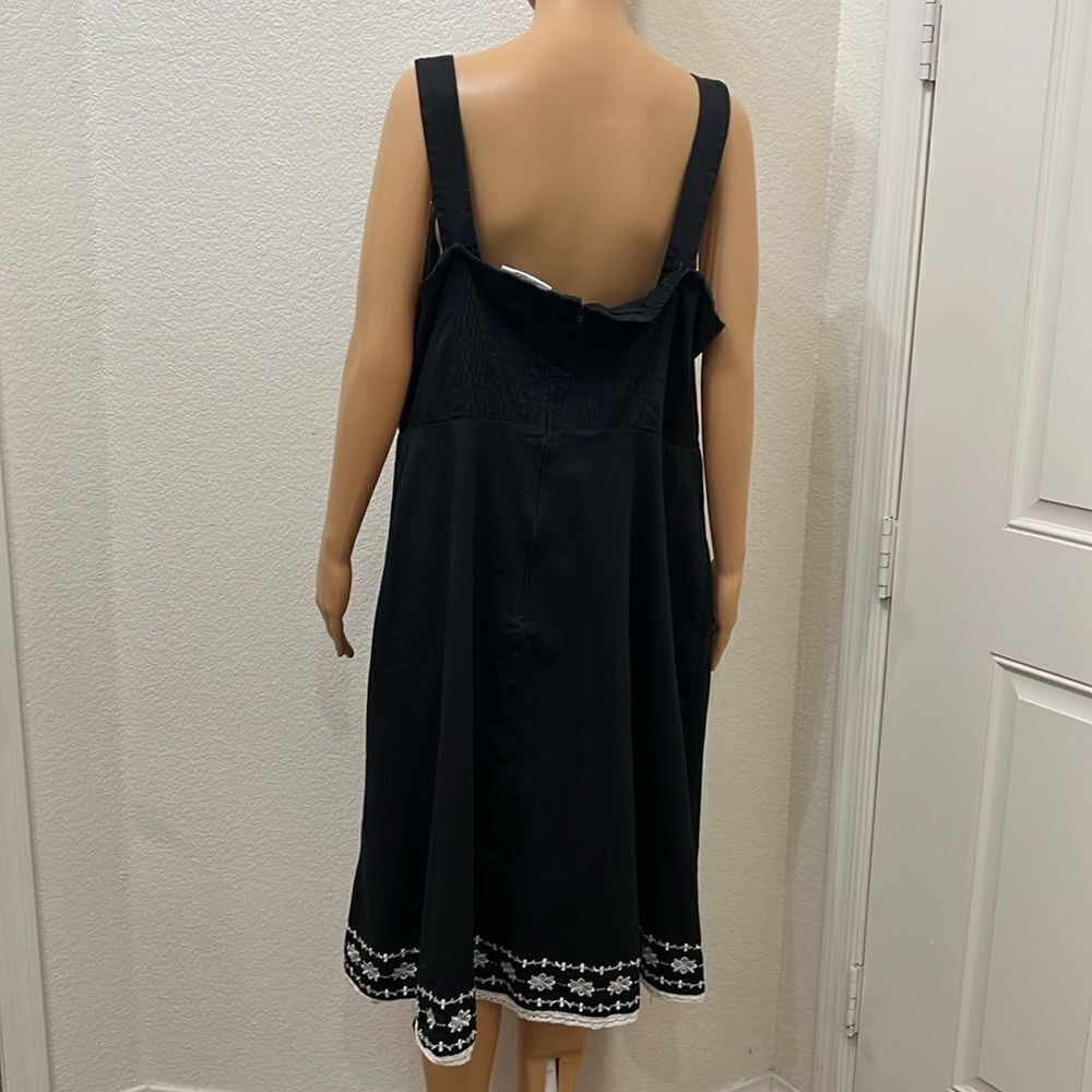 Dressbarn Woman Sz 18W Black White Floral Crotchet Lace Square Neck Sleeveless - Picture 6 of 12